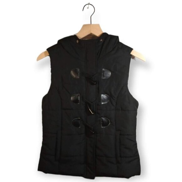 Love Tree Black Flannel Lined Hooded Puffer Vest Size Small - Picture 1 of 4